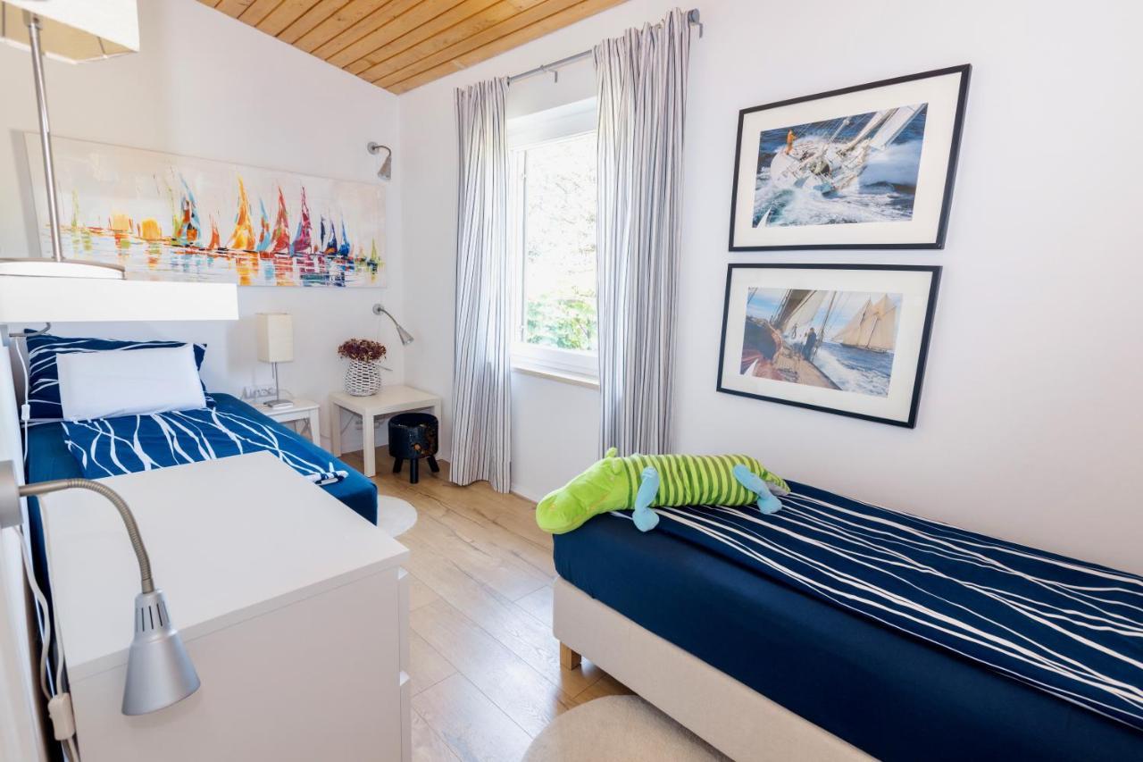 Residence Pecek Novigrad Istria Kültér fotó