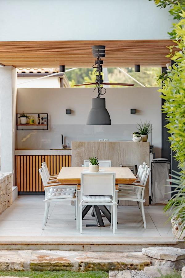 Residence Pecek Novigrad Istria Kültér fotó