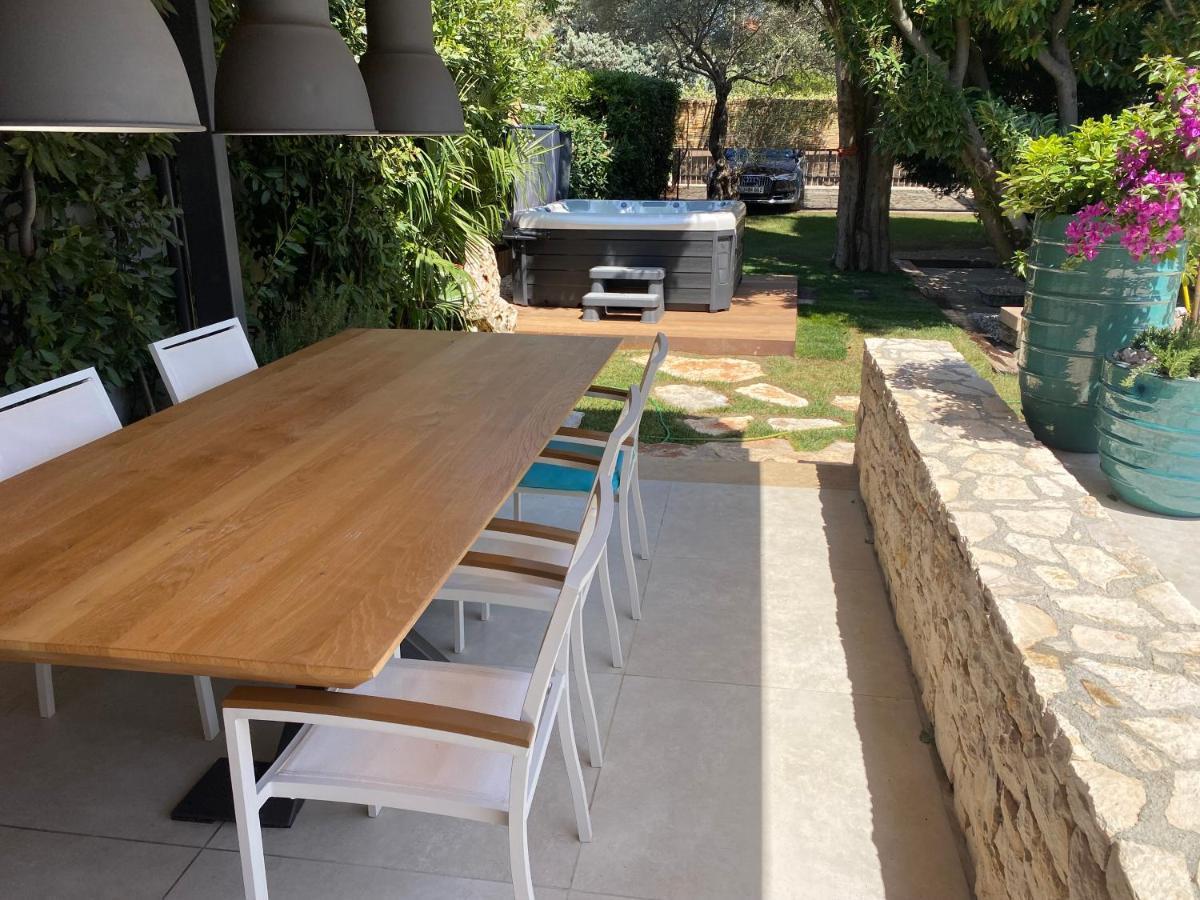 Residence Pecek Novigrad Istria Kültér fotó